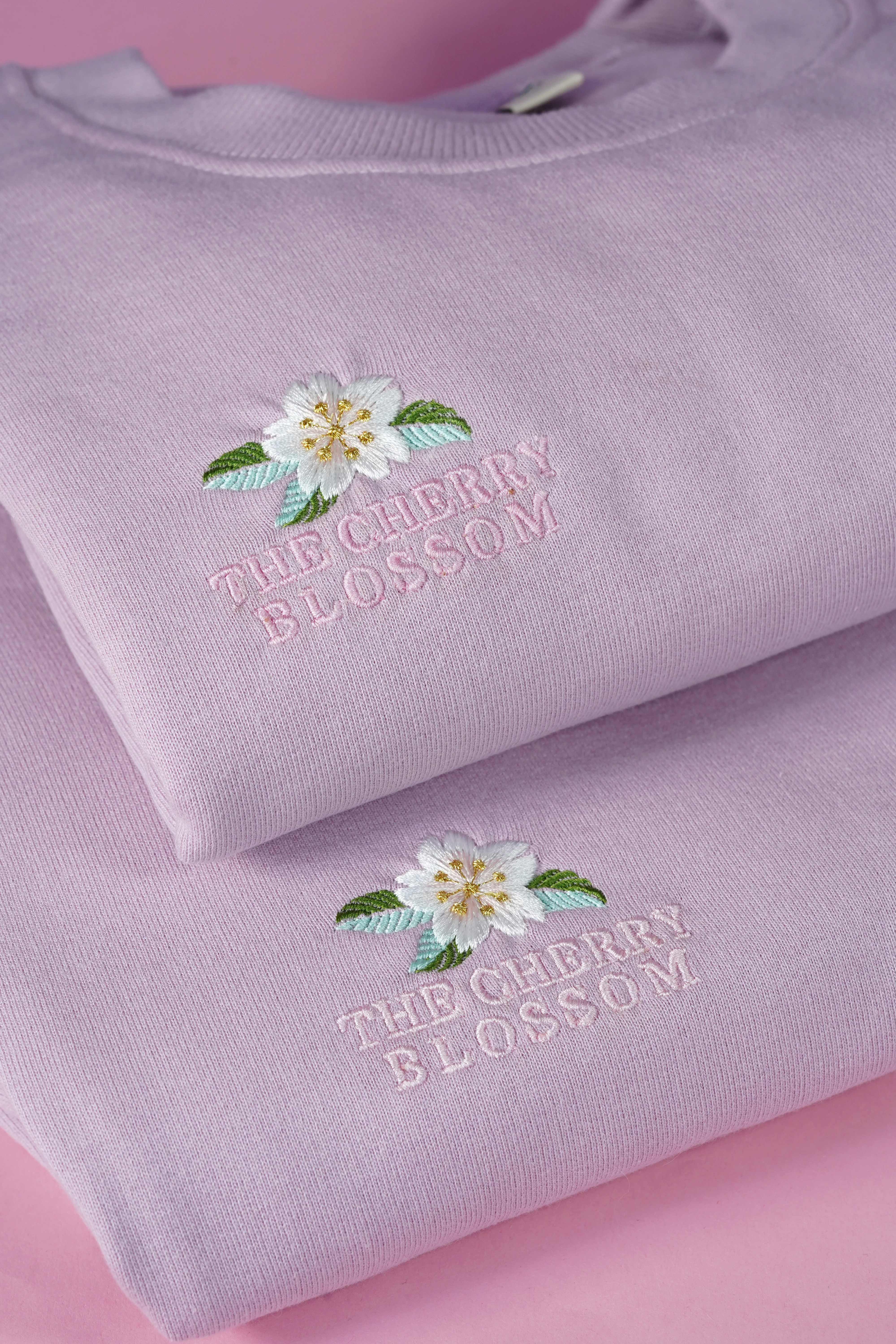 Luminescent Bloomy Heart - Embroidery Sweater - Image 3
