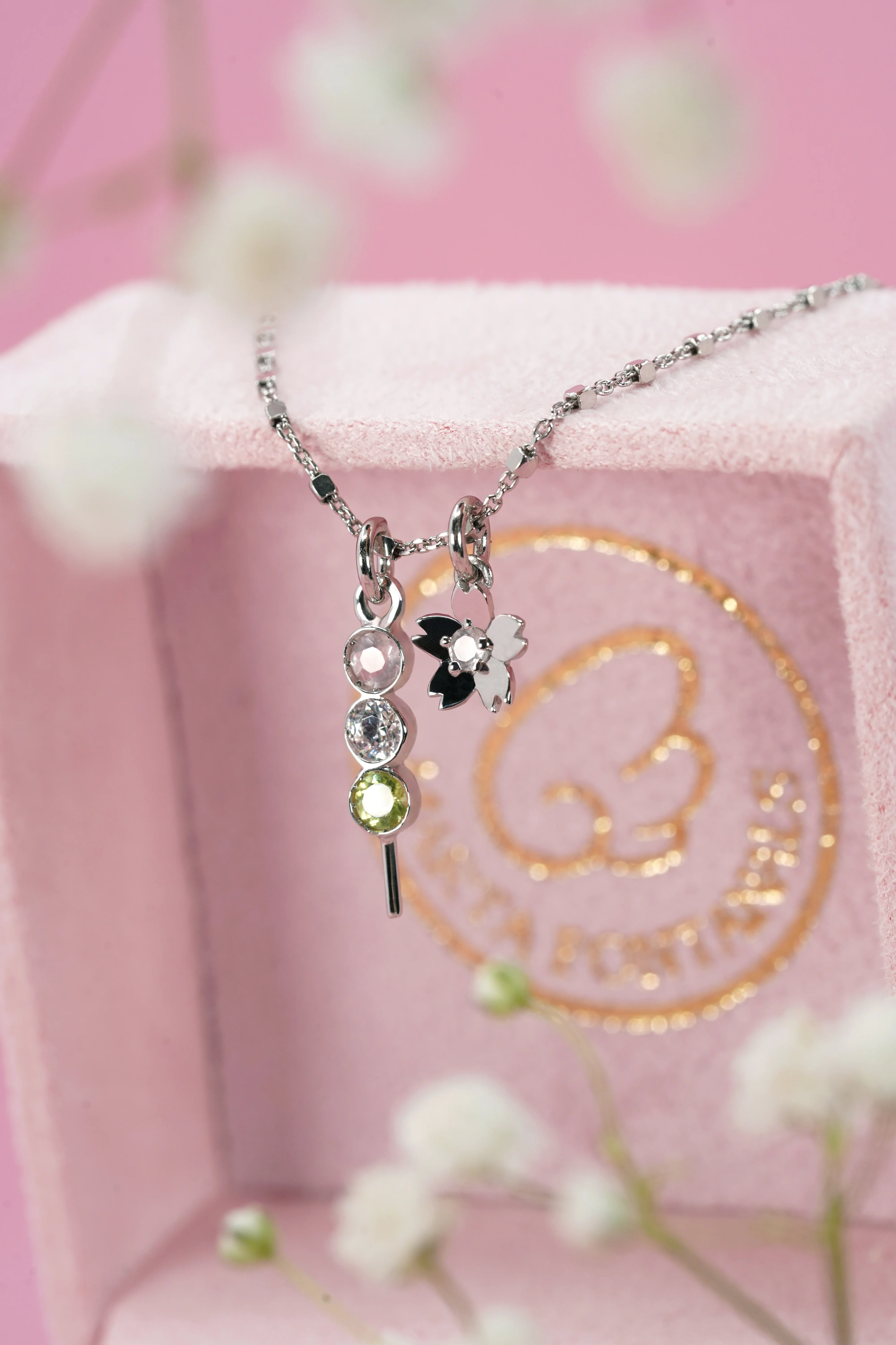 Cherry Dango necklace - Image 4