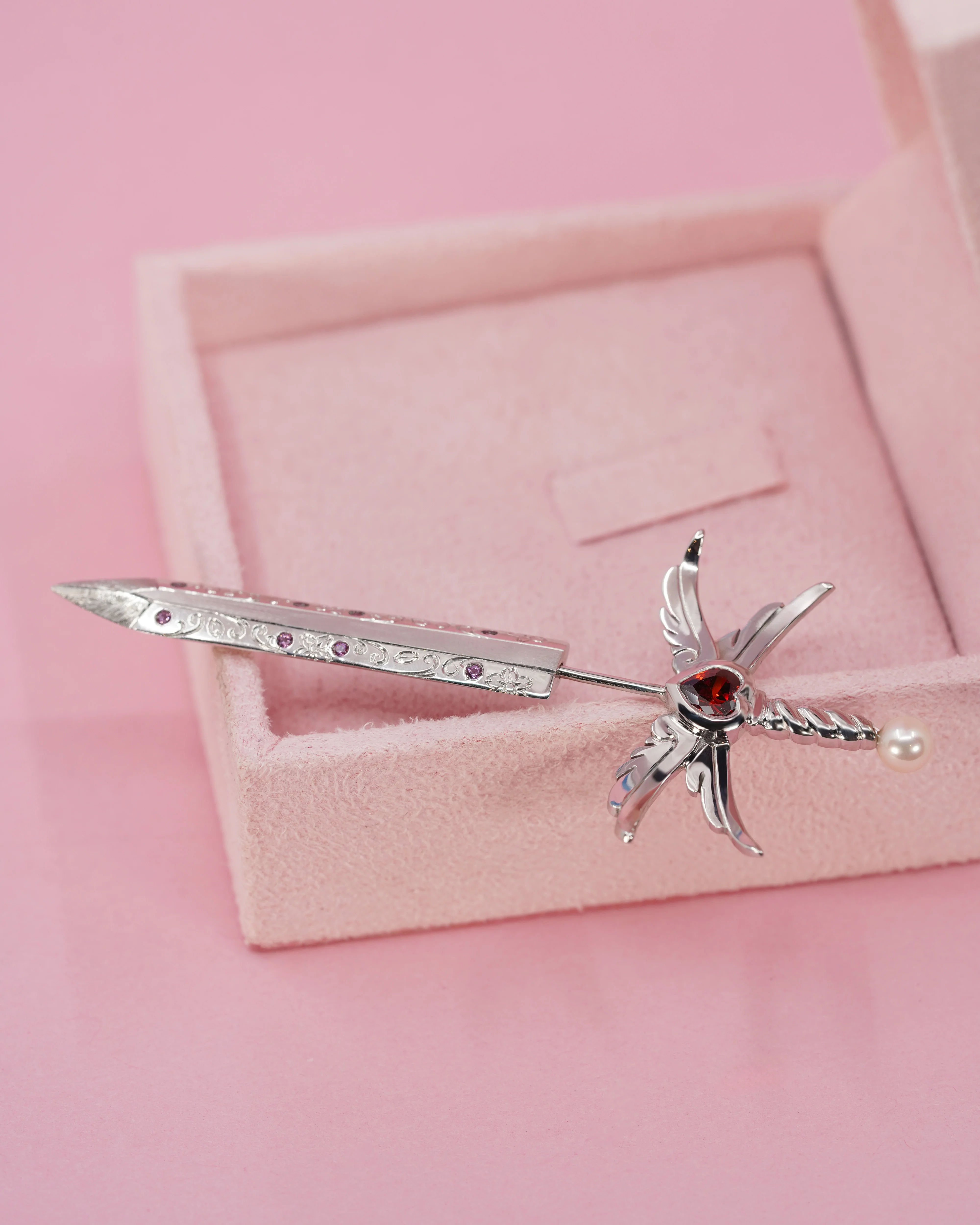 Limited SWORD earring - Image 4