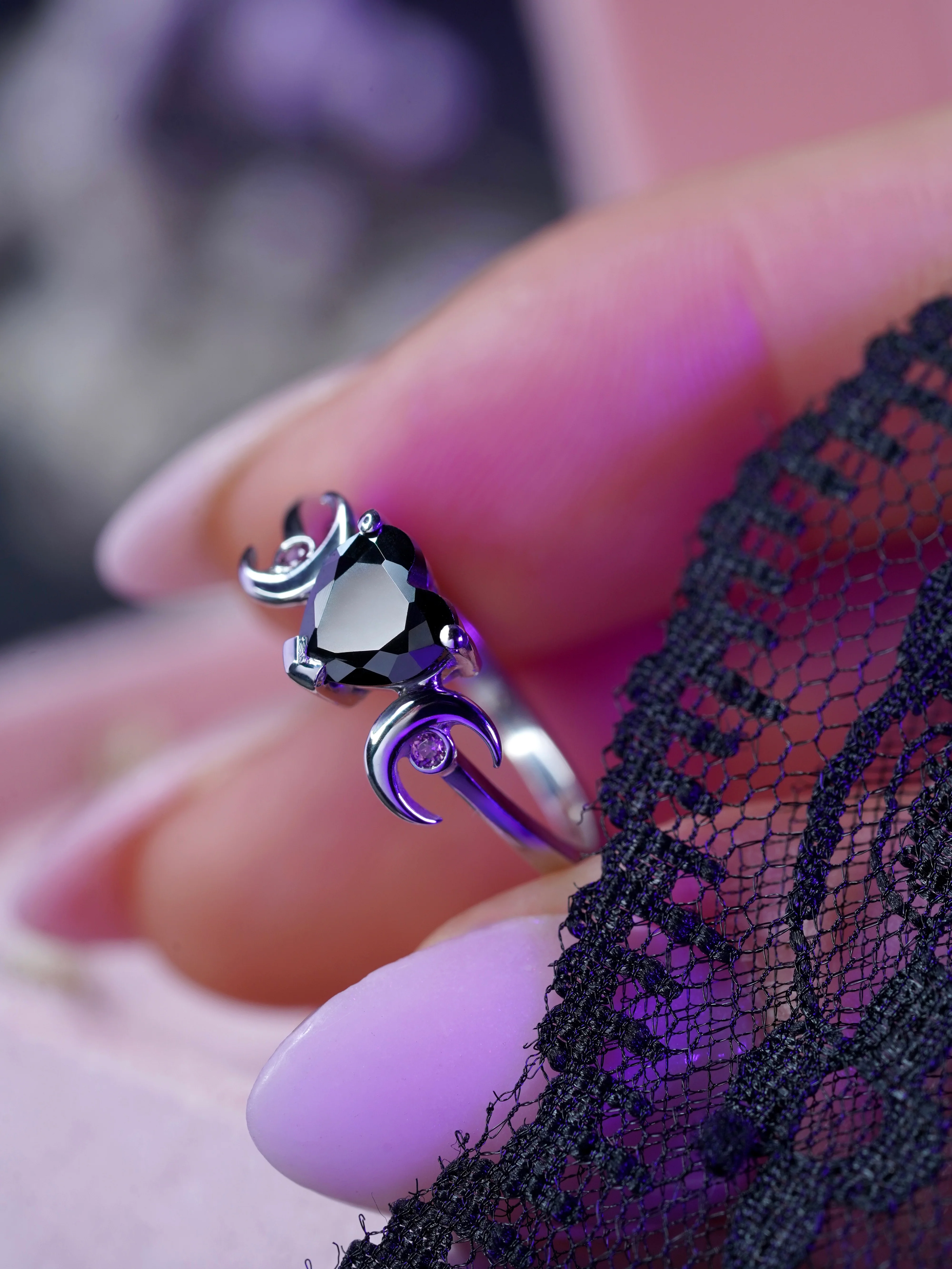 Lunar Heart ring BLACK EDITION - Image 3
