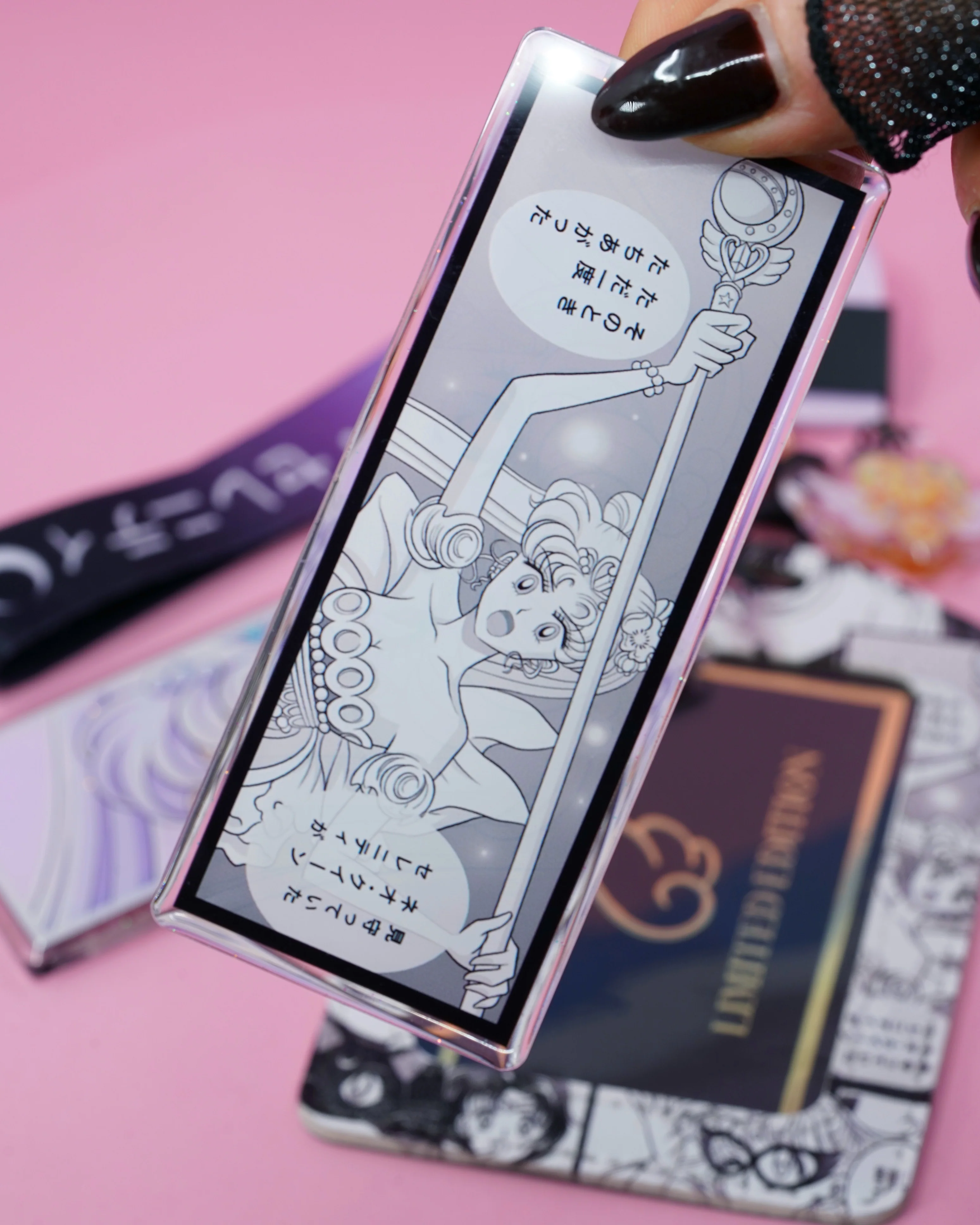The NEO QUEEN card holder - Image 4